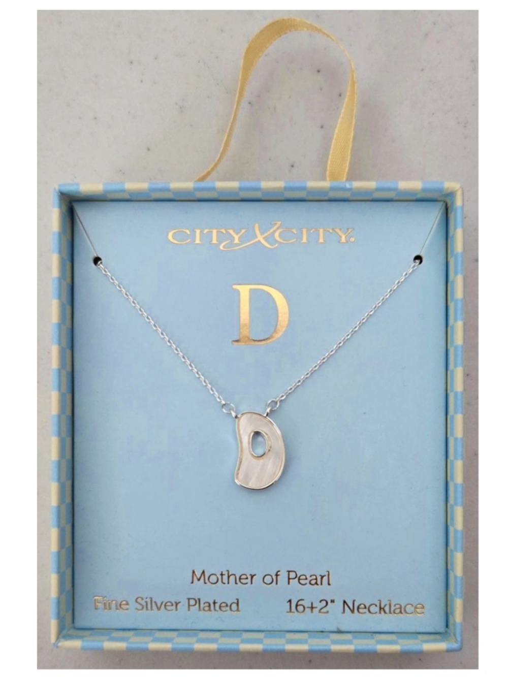 New City By City Jewelry Necklace Womens Silver Chain Mother Pearl Letter D NWT